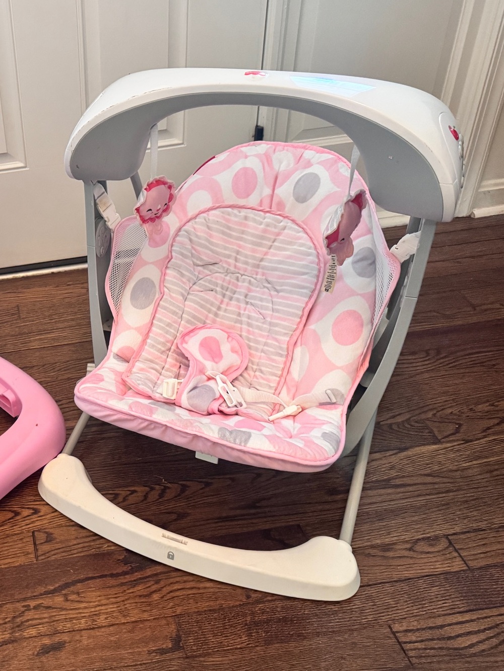 Fisher-Price Deluxe Pink and Gray Polka Dot Portable Infant Swing